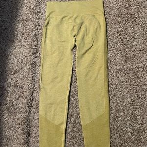 Gym leggings size M